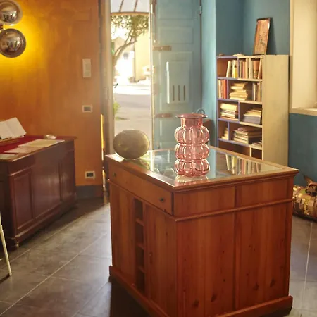 Giardinidivale A 2 Chilometri Da Finale Ligure 3*