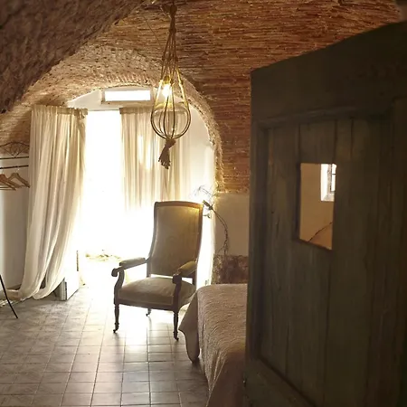 Pensjonat Giardinidivale A 2 Chilometri Da Finale Ligure