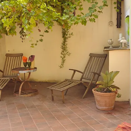 Pensjonat Giardinidivale A 2 Chilometri Da Finale Ligure Borgio Verezzi