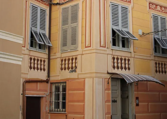 Pensionat Giardinidivale A 2 Chilometri Da Finale Ligure 3*