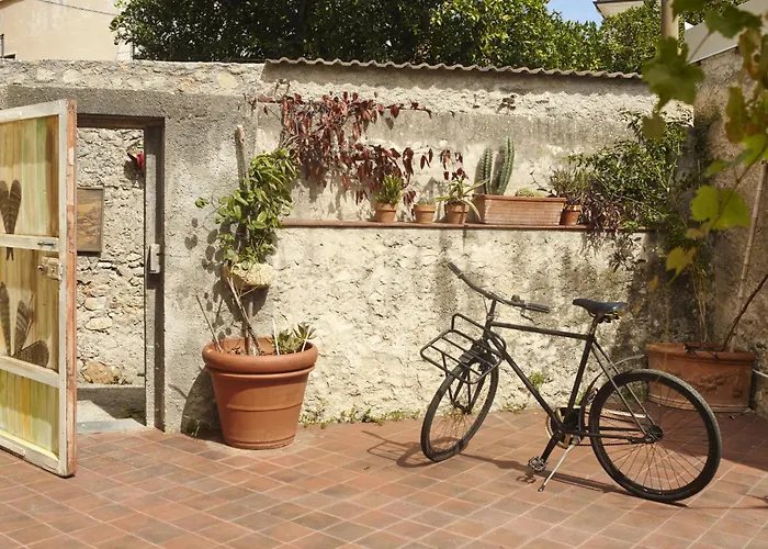 Pensionat Giardinidivale A 2 Chilometri Da Finale Ligure Borgio Verezzi